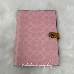 Coach Notebook In Signature Canvas/Gold/Powder Pink CEA49 NWT